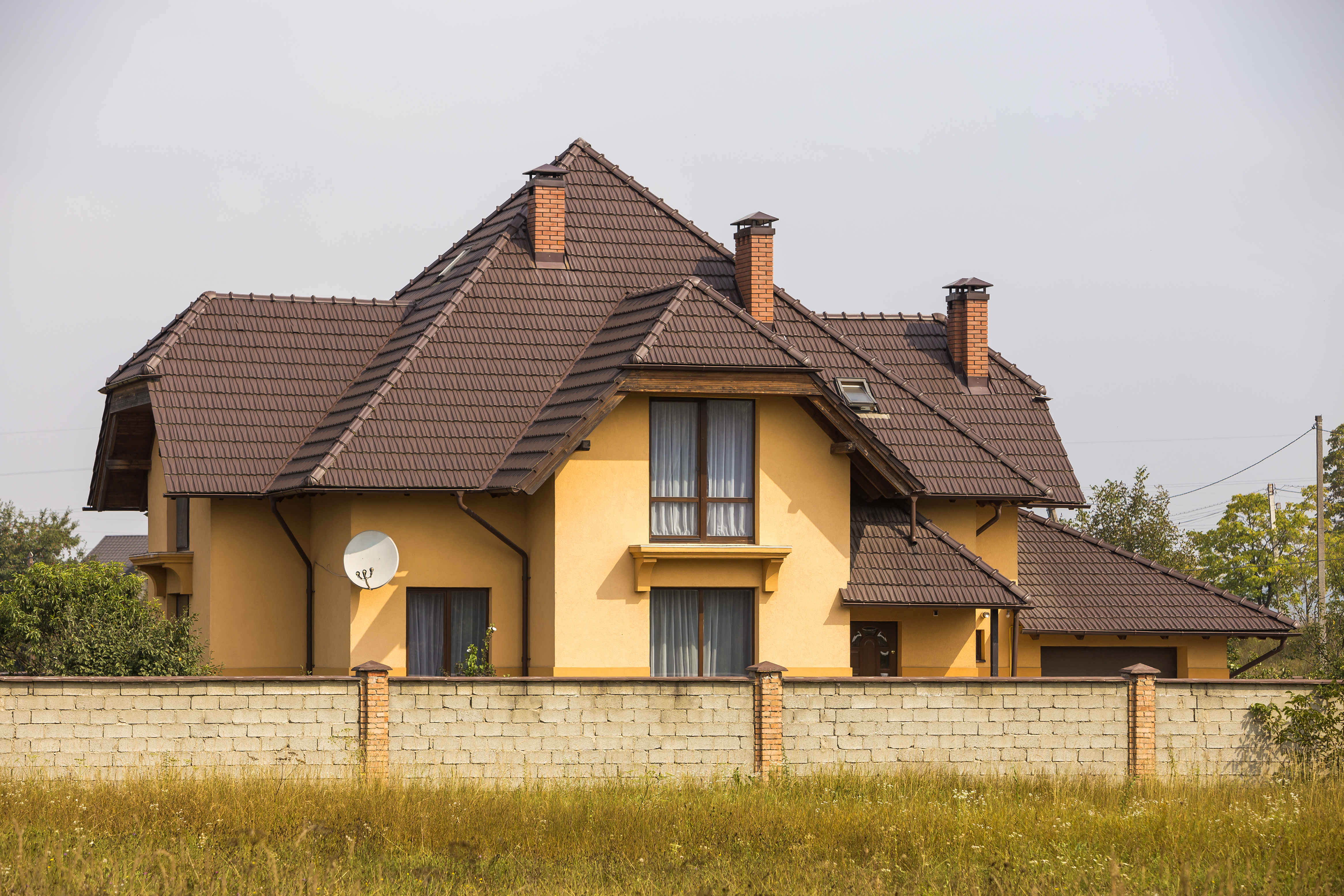 lakások és házak, purhabbal való falak hőszigetelése